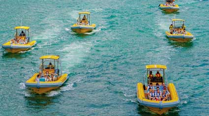 Yellow Boat Dubai