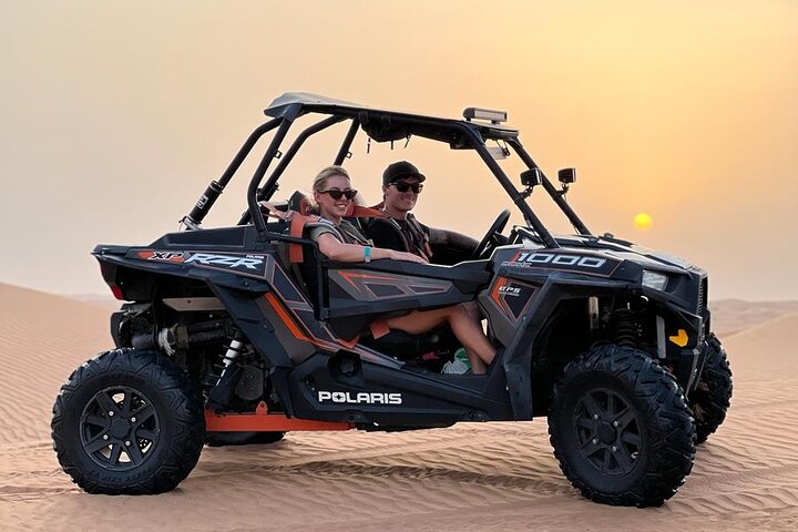 1 Hour Sunset Dune Buggy Ride for Couples