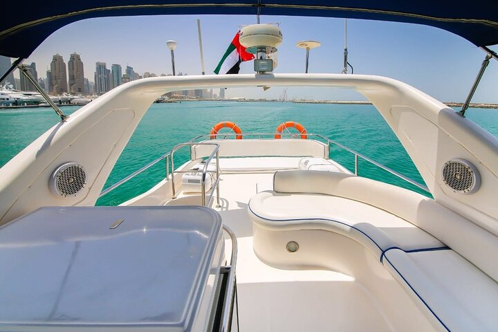 Exclusive yacht rental