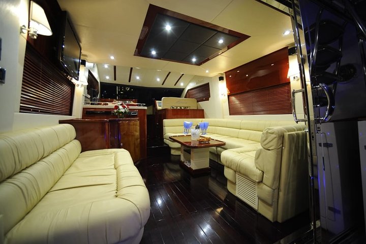 Standard yacht package